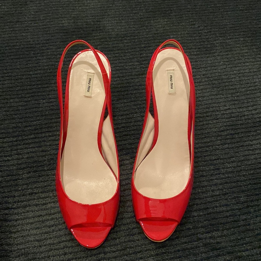 Sandals - Picture 4 of 5